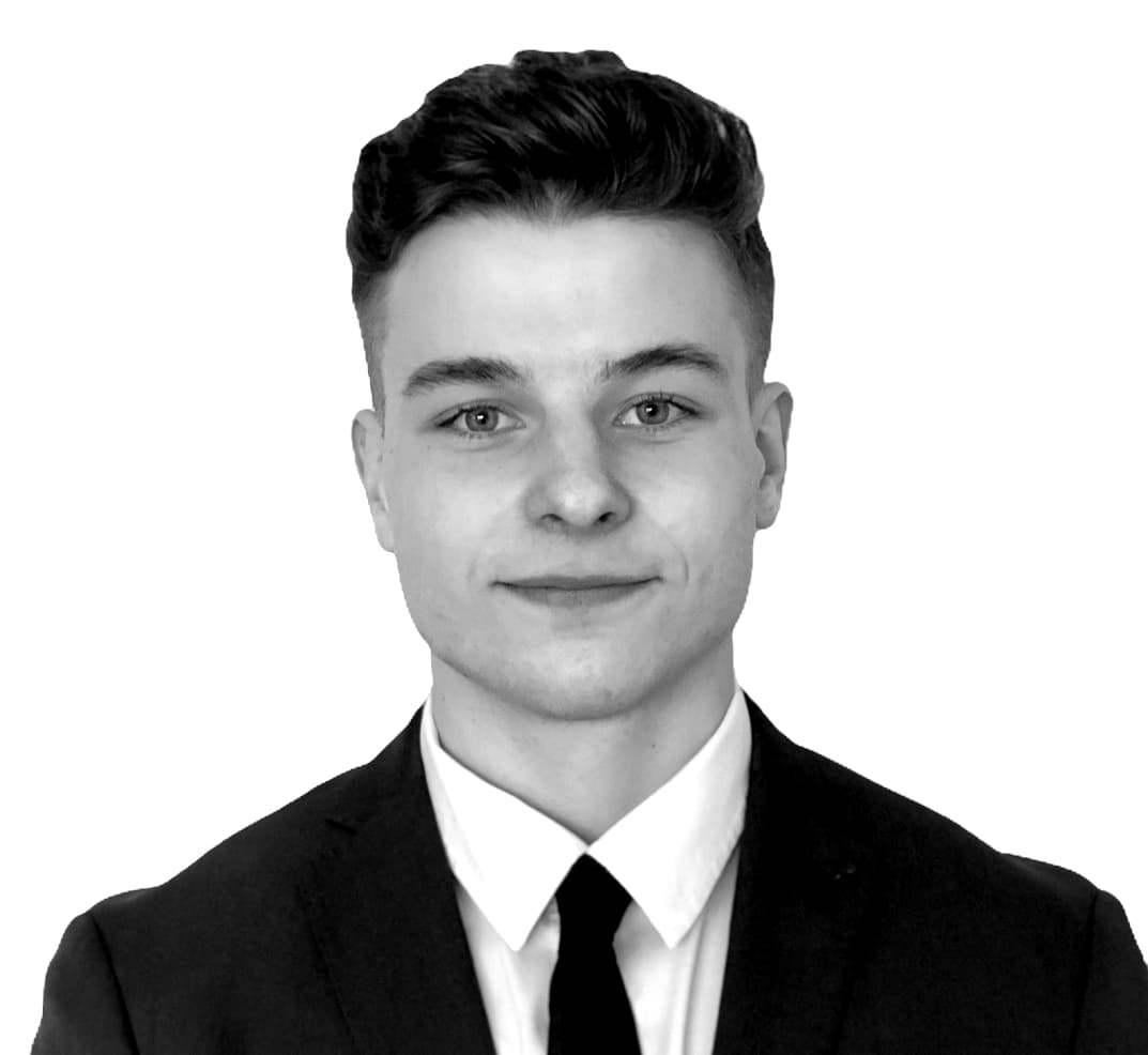 Kamil Praszkowicz - Investment Sales Professional - Skyline Properties Commercial Real Estate Team Member Professional Headshot