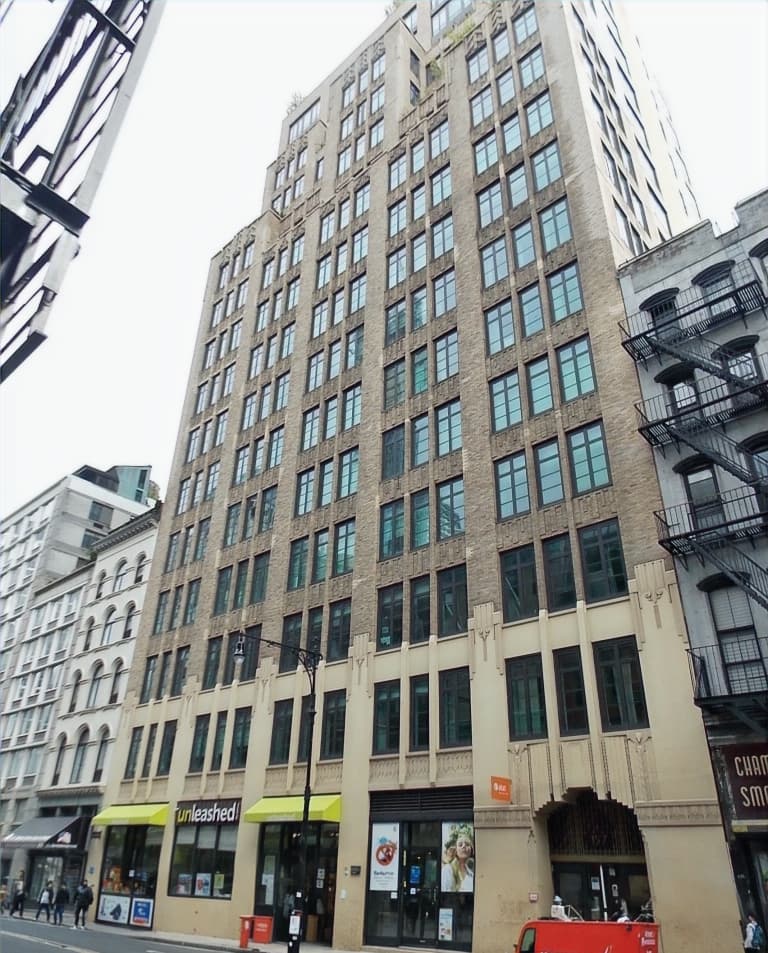 157 Chambers Street — $5M Retail (2013) 157 Chambers Street Retail sold for $5M - Investment Sale (2013) to Private in Tribeca - Skyline Properties NYC commercial real estate