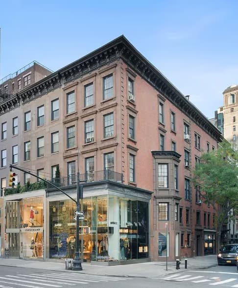 711 Madison Avenue — $47M Mixed-Use (2013) 711 Madison Avenue Mixed-Use sold for $47M - Investment Sale (2013) to Ralph Sitt in Upper East Side - Skyline Properties NYC commercial real estate